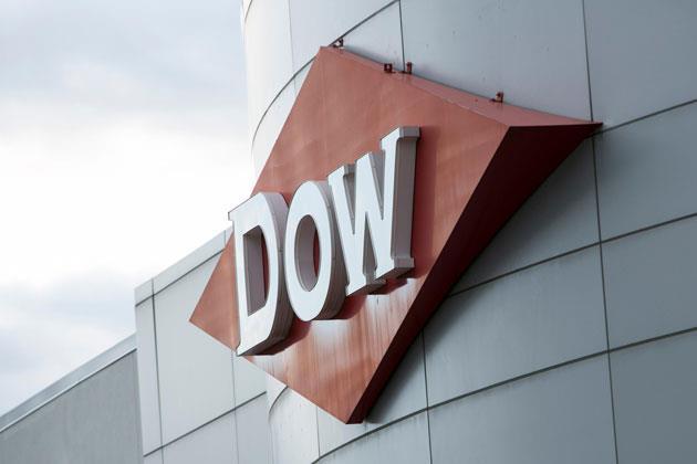 Dow and DuPont mega-merger heralds break-up of giants | Business ...