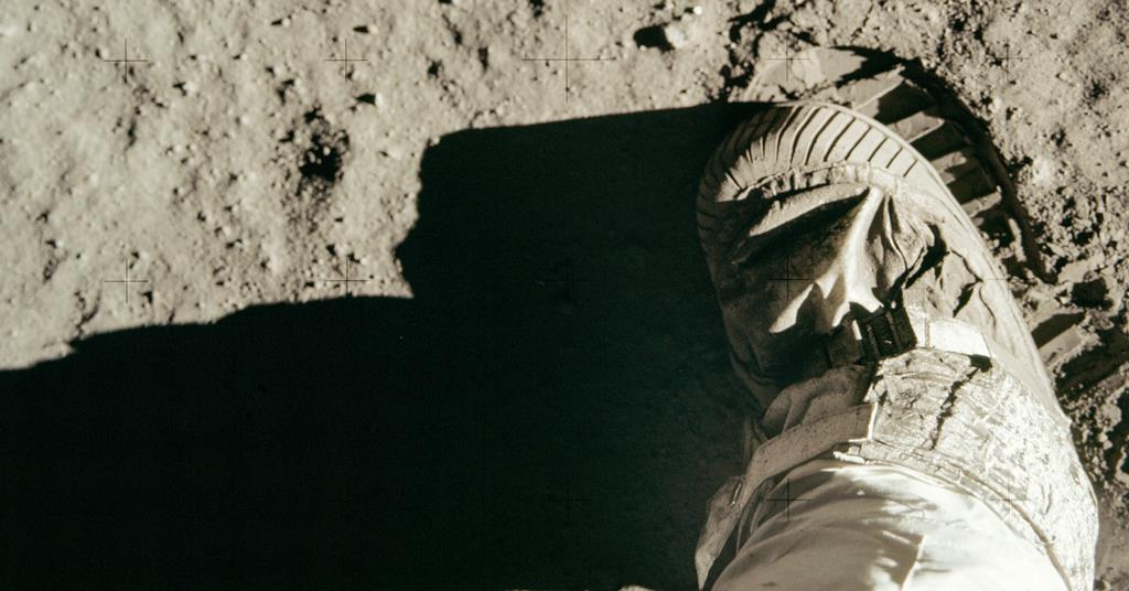 What is the moon made of? Feature Chemistry World