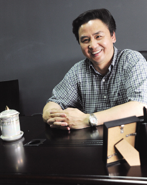 Liming Dai: Integrating nanochemistry into the macroscopic world ...