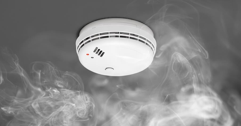 Fire detector: smoke alarm device Genius Plus