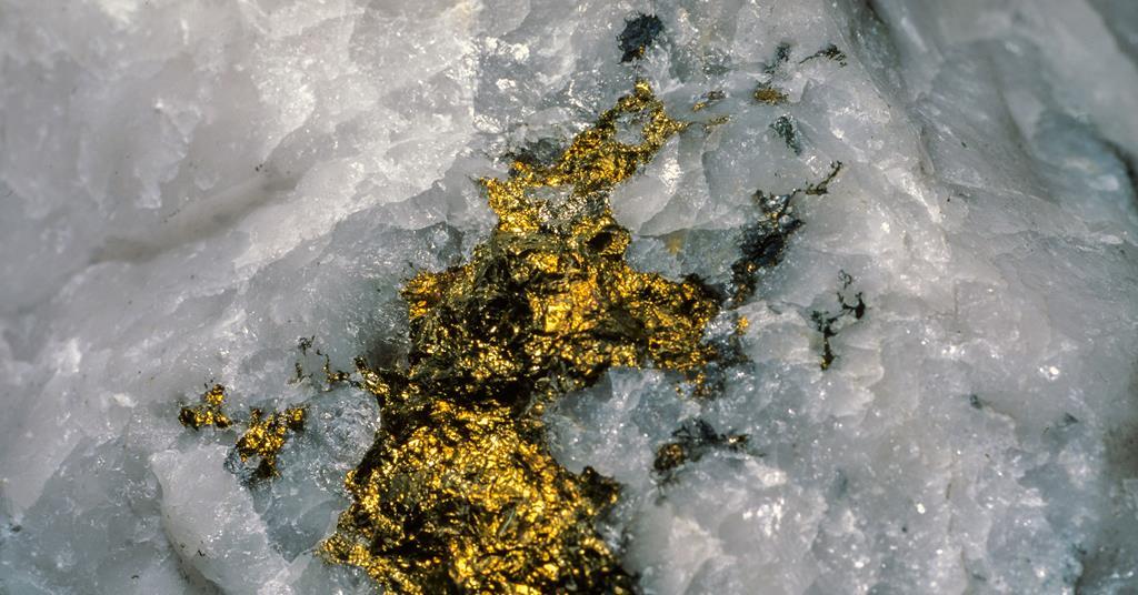 Earthquake electricity offers answer to gold nugget mystery | Research