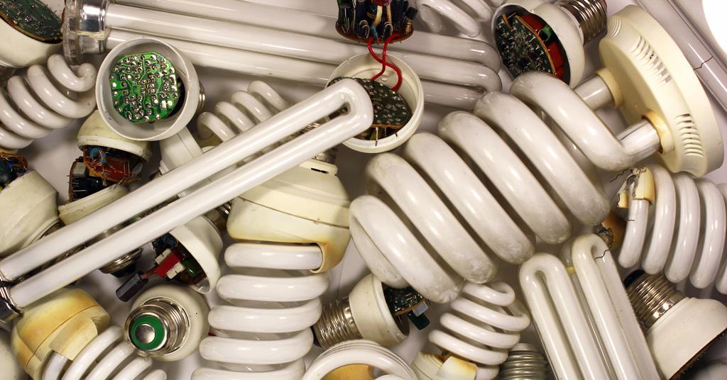 Redox reactions ‘mine’ old fluorescent light bulbs for europium