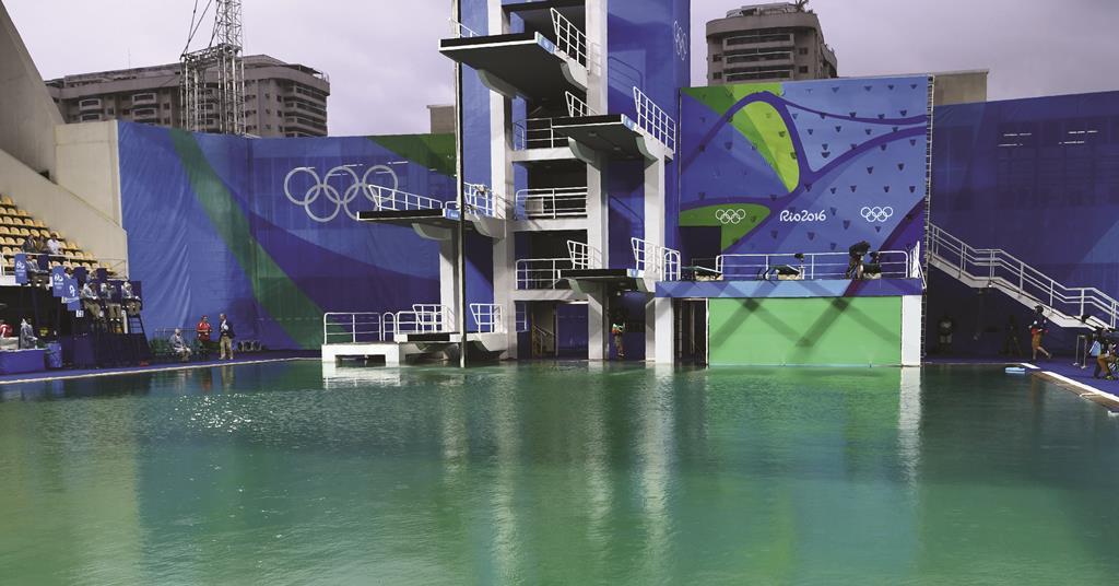 Green Diving Pool Debacle At Rio Olympics News Chemistry World