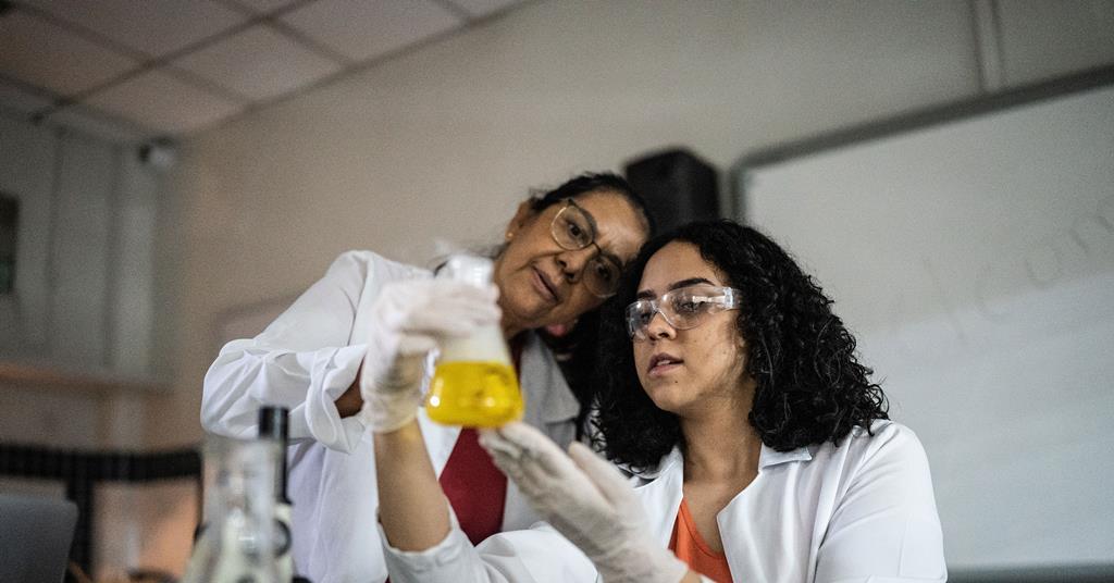Teaching chemistry in the context of climate science | Opinion