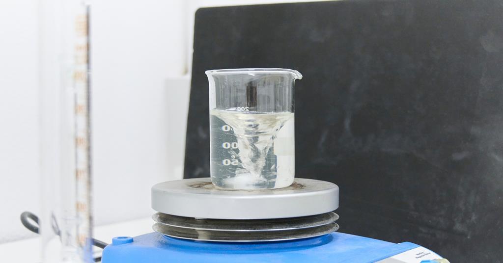 Research suggests stirrer bars may be unnecessary for hundreds of chemical reactions, challenging chemistry convention