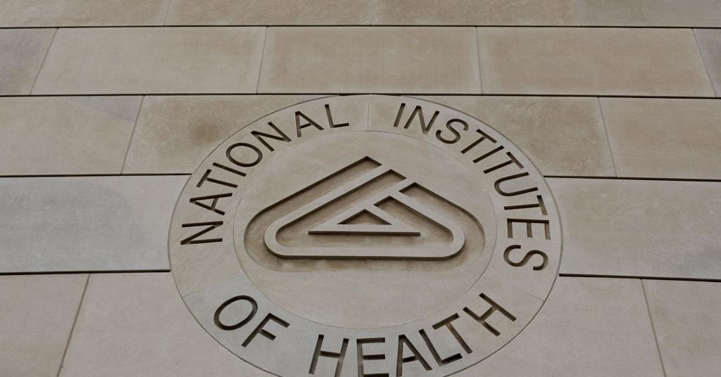 Le NIH insiste pour que les partenaires étrangers partagent les cahiers et les données de laboratoire