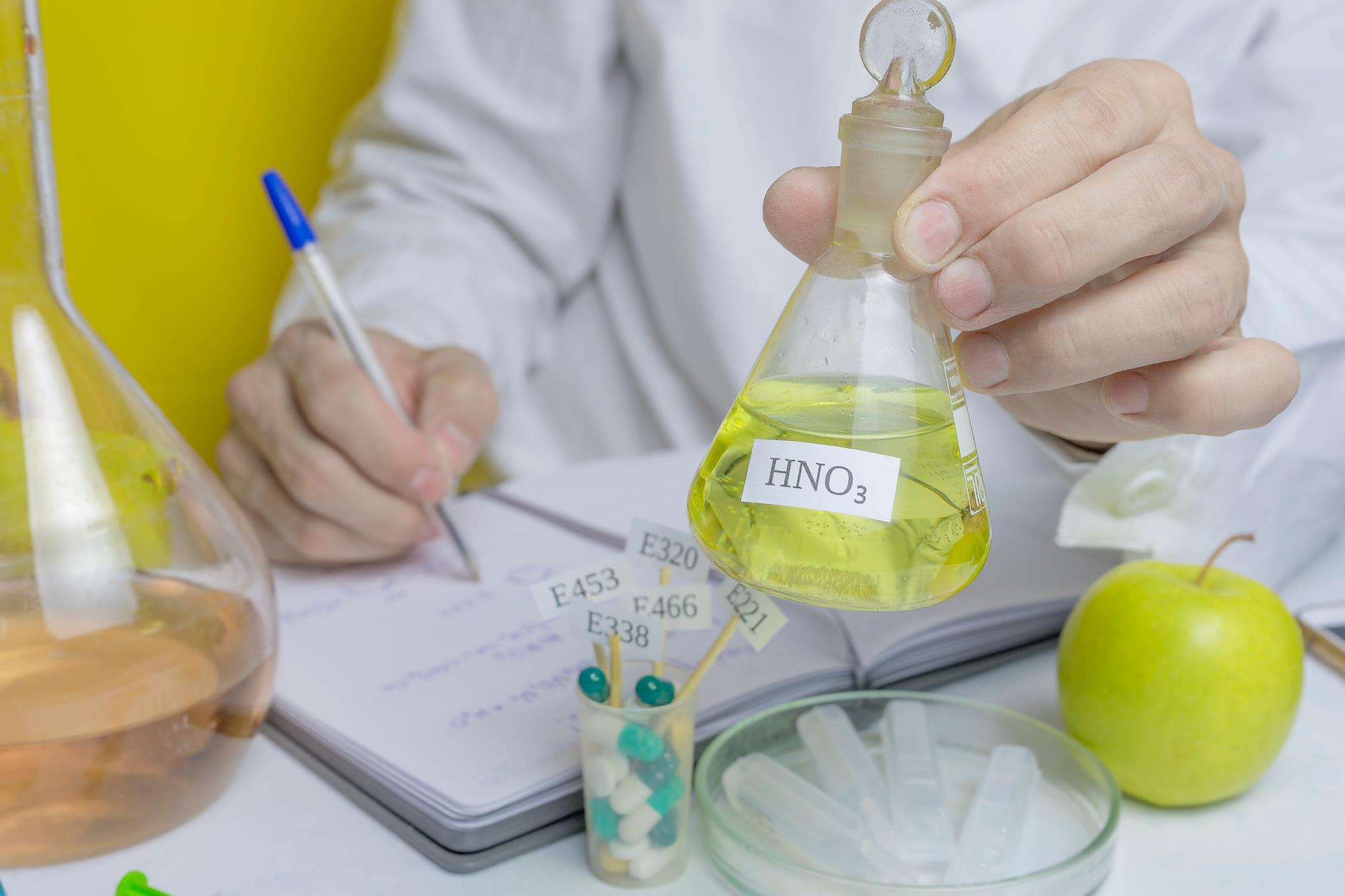 Nitric acid | Podcast | Chemistry World