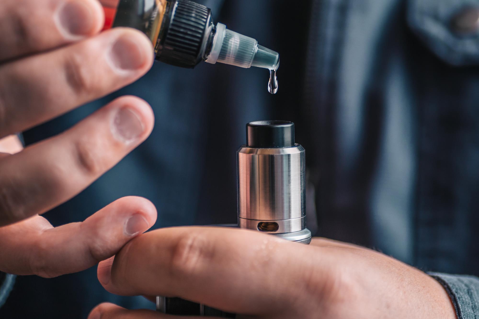 Chemistry at work in e-liquids is still poorly understood, worrying  researchers | News | Chemistry World