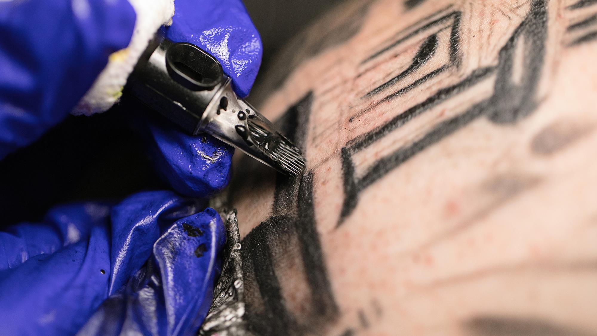 Chemical analysis supports EU's toxic tattoo ink ban | News | Chemistry  World