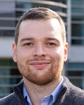 Portrait of Cameron Robertson, chemist in NMR Spectroscopy at Bureau International des Poids et Mesures (BIPM)