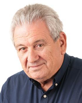 Portrait of Seamus Higgins, author of Food and Us