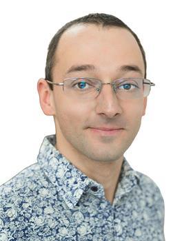 Portrait of Angelo Lanzilotto, solution sales specialist, digital chemistry at Merck KGaA