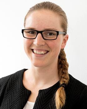 Portrait of Stefanie Walter, senior scientist at AbbVie Deutschland GmbH & Co. KG