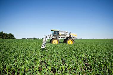 Corn crop sprayer