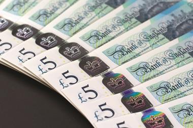 New five pound note 2016 - HERO
