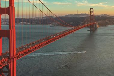 Golden gate bridge in San Francisco - Hero