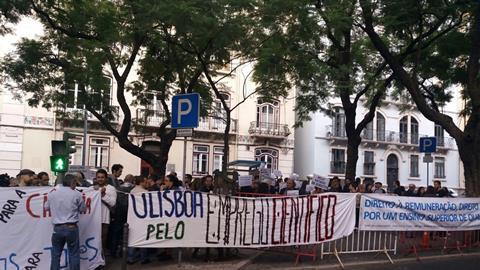 Portuguese science protests