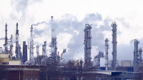 An image showing the BASF SE chemical plant in Ludwigshafen, Germany