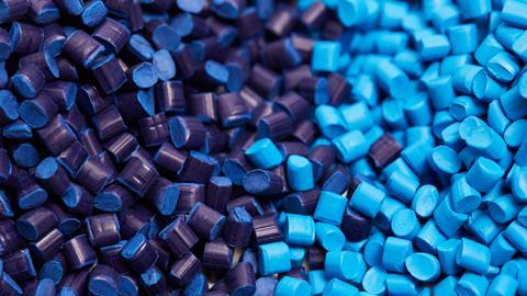 Blue polymer granules