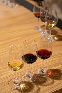 Wine glasses with white, ruby (red) and tawny (brown) port