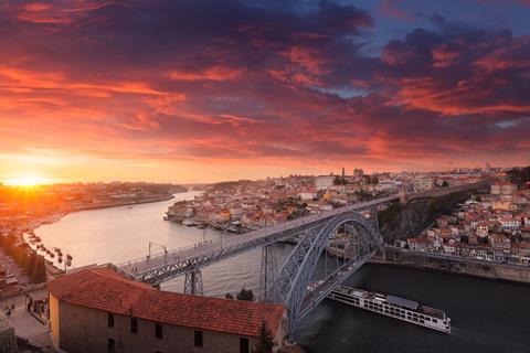 A picture of sunset over Porto