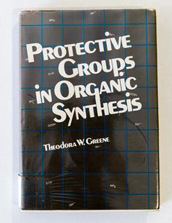 An image showing the book Protective groups in organic synthesis by Theodora Greene