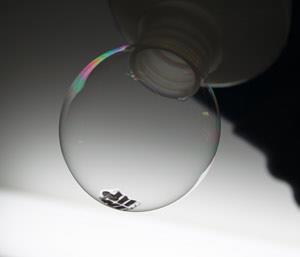 Solar-cell-on-a-bubble_1_300m