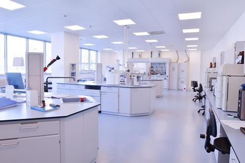 Science research laboratory 