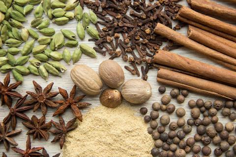 Herbs and spices for making mulled wine