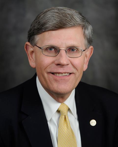 A headshot of Kelvin Droegemeier