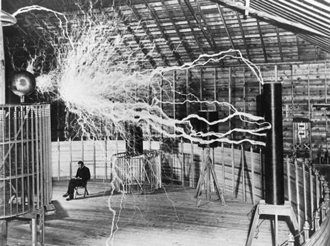 Tesla coil experiment