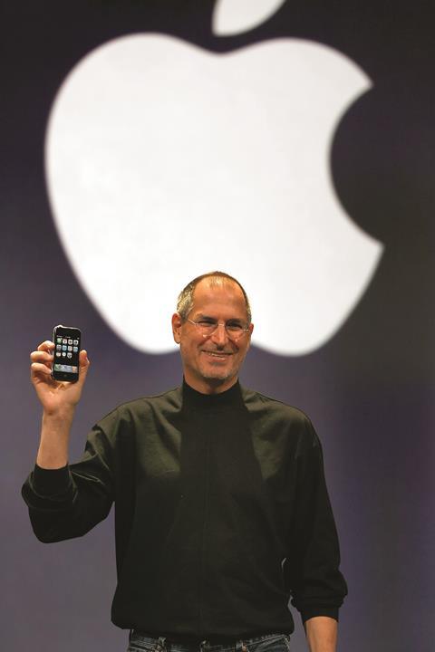 Steve Jobs iPhone launch 2007  