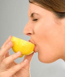 sour-lemon-eating-225