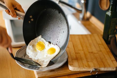 Frying eggs using a non-stick pan