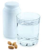vitamins-and-glass-of-water_shutterstock_180
