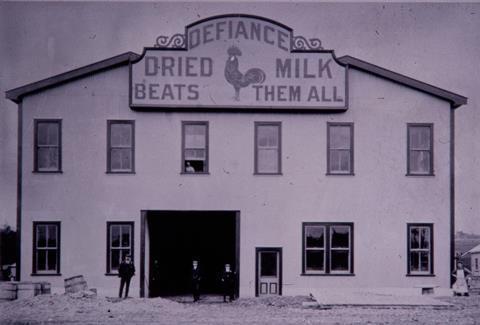 Joseph Nathan's milk drying factory in Bunnythorpe, New Zealand, around 1904