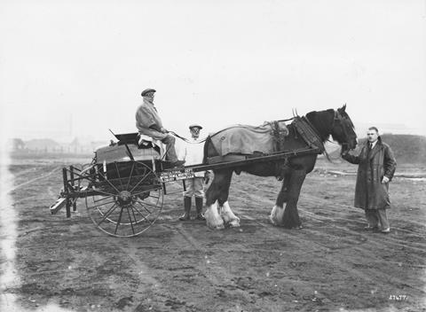 ICI horse-drawn vehicle, early 20th century