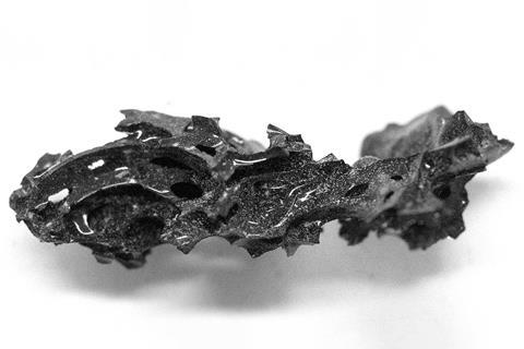 Organic glass fragment