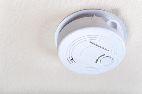 Carbon monoxide detector 