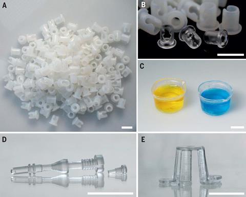 An image sowing bulk fused silica glass components