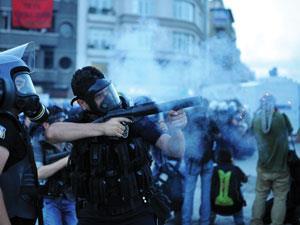 gaze lacrimogene