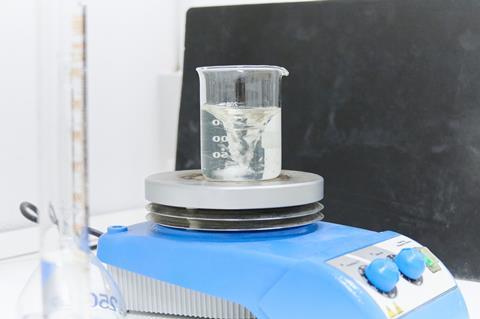 Magnetic stirrer