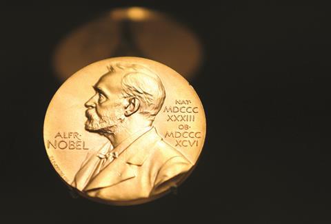 1017CW - The Crucible - Nobel prize medal 