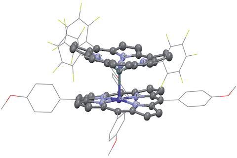 Single crystal XRD results confirmed that the Sn–Co bond was perpendicular to both the corrole and the porphyrin planes, and the two ligand planes were aligned face-to-face.