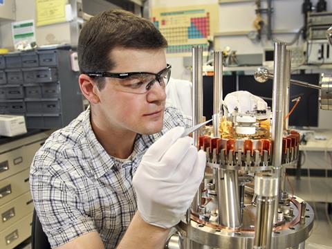 0418CW - Oak Ridge Feature - Petro Maksymovych in CNMS research lab, using STM/AFM instrument