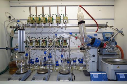 A photograph showing one Chemputer setup