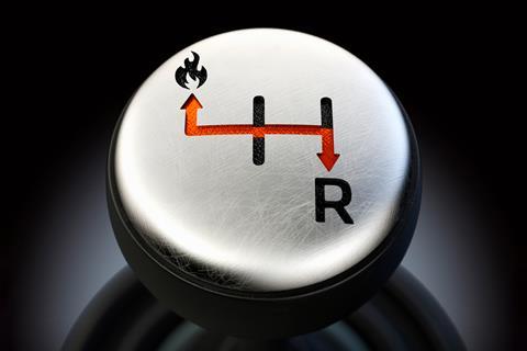 An image showing a machine gear representing reverse combusion