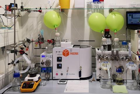 An image showing the continuous flow set-up for the telescoped reductive amination–lactamisation–amide/ester reduction sequence of the synthesis 