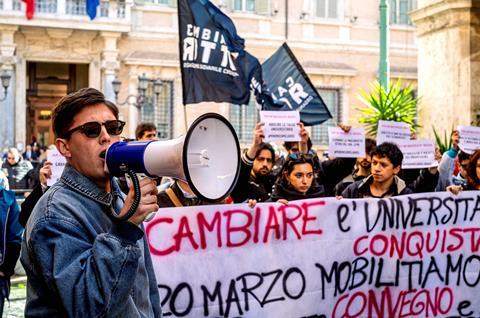 Researchers protesting in Italy